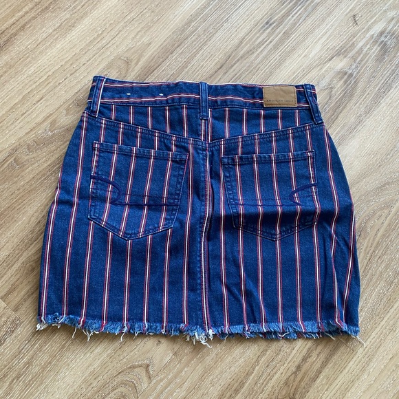 Red and White Striped Skirt (Size 2) - Picture 2 of 2